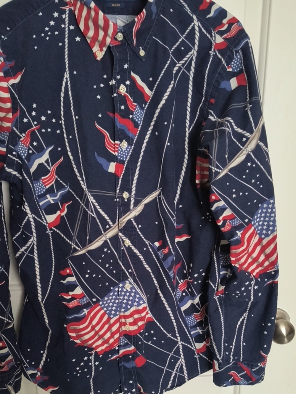 Ralph Lauren Men's L Navy Button-Down Shirt with Red, White & Blue USAFlag Motif - Picture 4 of 4